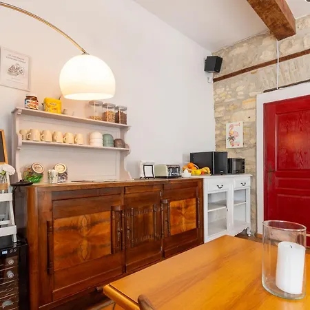 Abitarela - - Bed & Breakfast Sigean