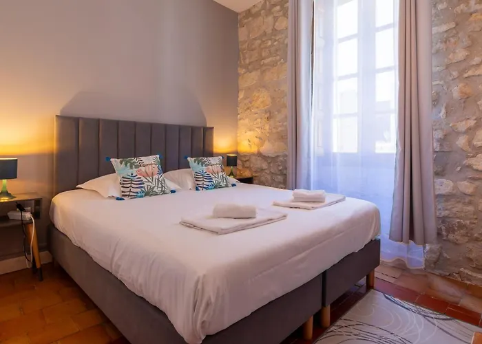 Bed and Breakfast Abitarela - -